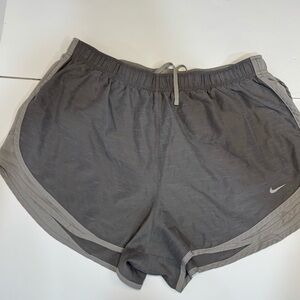 Nike Tempo Shorts Women 1X Black Gray Lined 3” Inseam Running.